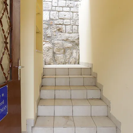 Διαμέρισμα Sisic